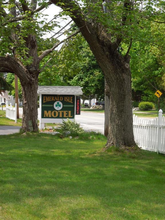 Emerald Isle Inn - Хамптън Екстериор снимка